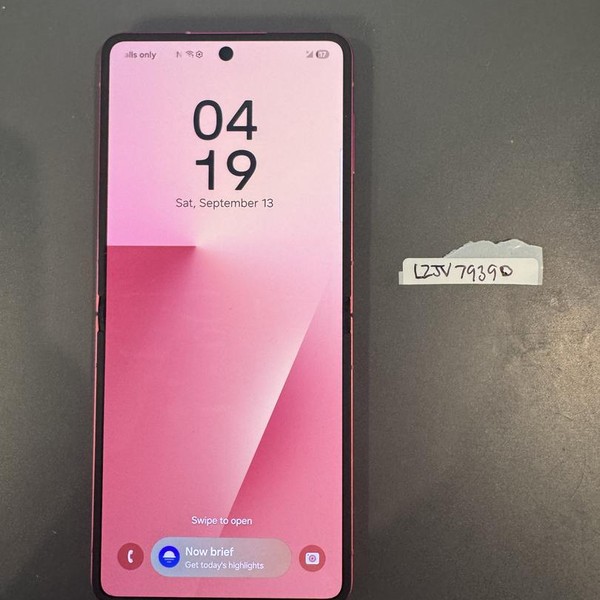 Samsung Galaxy Z Flip7 - Verizon, 256 GB, Coral, 12 GB, SM-F766U