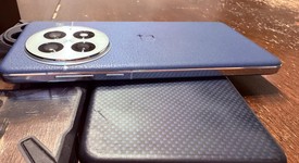 Fair
													OnePlus 13 - Unlocked, Midnight Ocean, 512 GB, 16 GB, photo 5 of 8