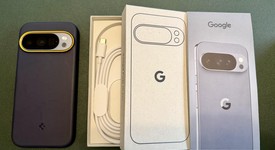 Mint
													Google Pixel 10 Pro - Unlocked, Moonstone, 256 GB, G4QUR, photo 3 of 10