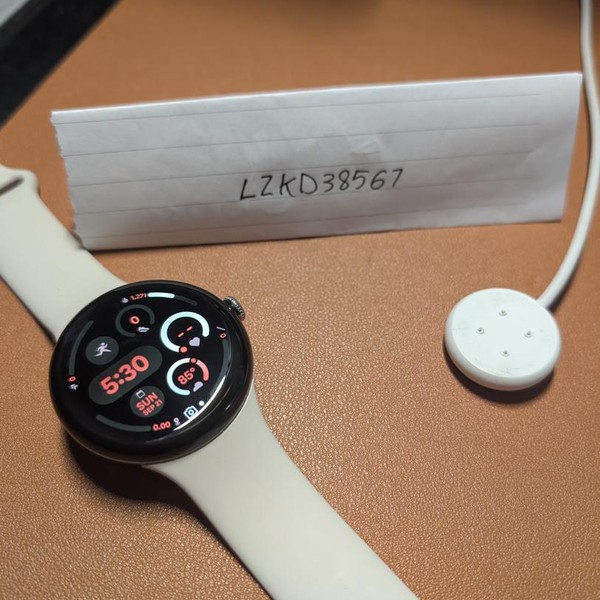 Google Pixel Watch 3 - Wi-Fi, Silver, 45mm, Wi-Fi