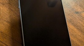 Good
													Apple iPhone 17 - Unlocked, Mist Blue, 256 GB, A3258, photo 3 of 8