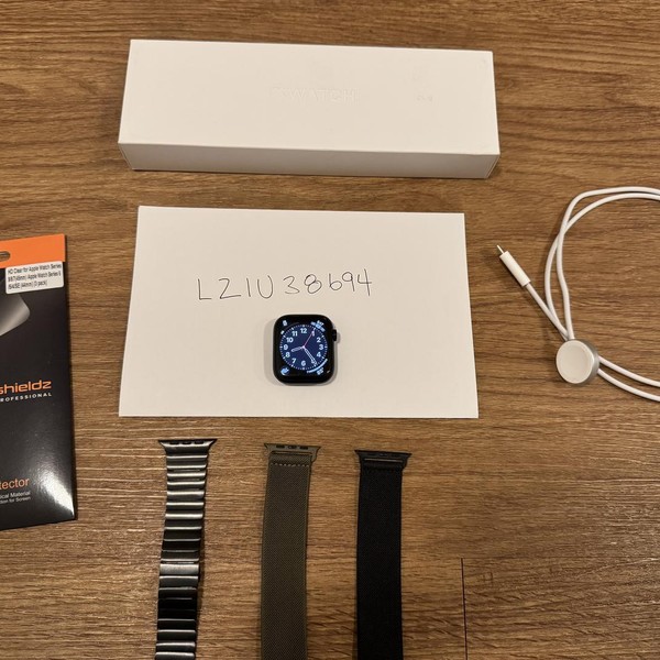 Apple Watch Series 9 45mm - Midnight, A2980 - GPS, Aluminum