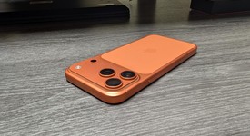 Mint
													Apple iPhone 17 Pro Max - Unlocked, Cosmic Orange, 512 GB, A3257, photo 3 of 7