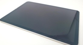 Good
													Apple iPad Air 5th Gen - Wi-Fi, Starlight, 64 GB, A2588, photo 3 of 11