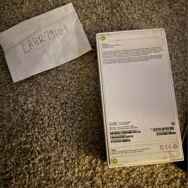 Apple iPhone 13 - Xfinity, 128 GB, Midnight, A2482