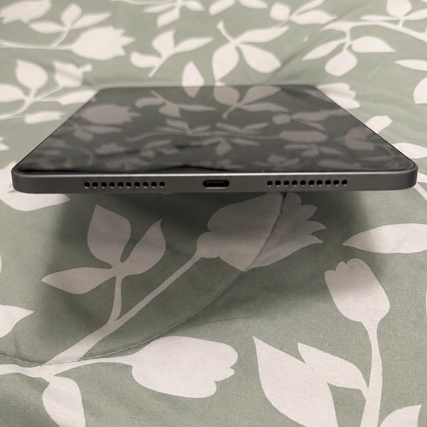 Apple iPad Mini (7th Gen) - Wi-Fi, 128 GB, Gray, A2993
