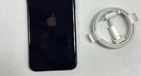 Mint
													Apple iPhone SE 3rd Gen 2022 - Unlocked, Midnight, 64 GB, A2595, photo 1 of 9