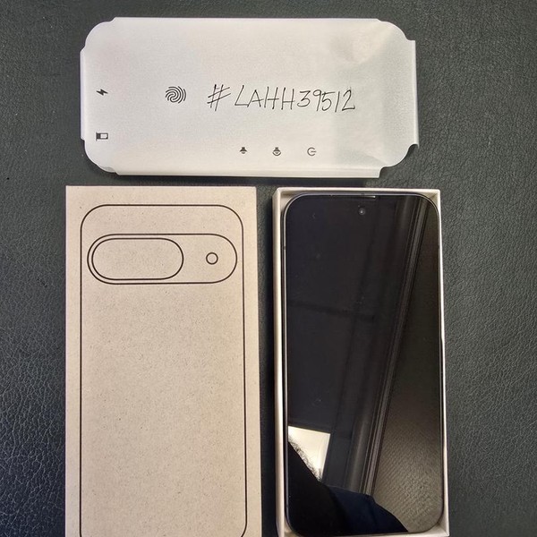 Google Pixel 9 - Unlocked, 128 GB, Obsidian, 12 GB, G2YBB