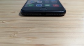 Fair
													Apple iPhone SE 3rd Gen 2022 - Unlocked, Midnight, 64 GB, A2595, photo 3 of 14
