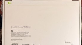 New
													MacBook Air 2025 (M4) - 13" - Apple M4, Midnight, 256 GB, 16 GB, photo 3 of 3