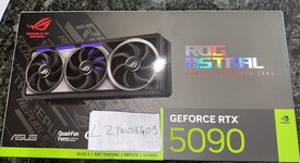 New
													Asus GeForce RTX 5090 - ROG-ASTRAL-RTX5090-O32G, ROG ASTRAL OC, photo 3 of 3