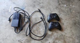 Good
													Xbox One (2013) - Black, 500 GB, photo 3 of 3