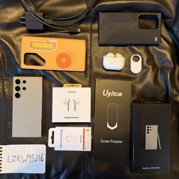 Samsung Galaxy S24 Ultra - Unlocked, 256 GB, Gray, 12 GB, SM-S928U1