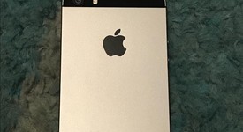 Good
													Apple iPhone SE 1st Gen 2016 - Unlocked, Grey, 16 GB, A1662, photo 6 of 6