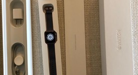 Good
													Apple Watch Series 2 38mm - Rose Gold, 8 GB, A1757, Aluminum, photo 1 of 6