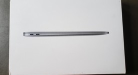 Mint
													MacBook Air 2018 - 13" - I5, Gray, 128 GB, 8 GB, photo 3 of 14