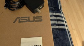 Mint
													Asus Vivobook Laptop, photo 2 of 8