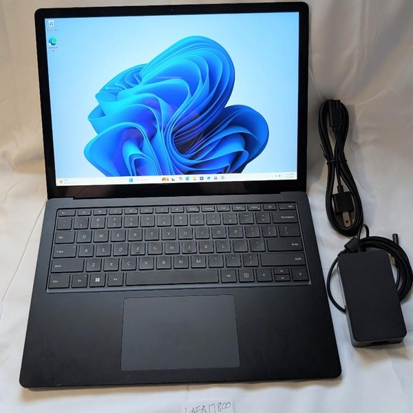 Microsoft Surface Laptop 4 - 256 GB, Black, 16 GB, Intel Core i7, 13.5 inch