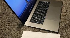 Mint
													MacBook Pro 2017 (With Touch Bar) - 15" - I7, Gray, 512 GB, 16 GB, photo 4 of 6