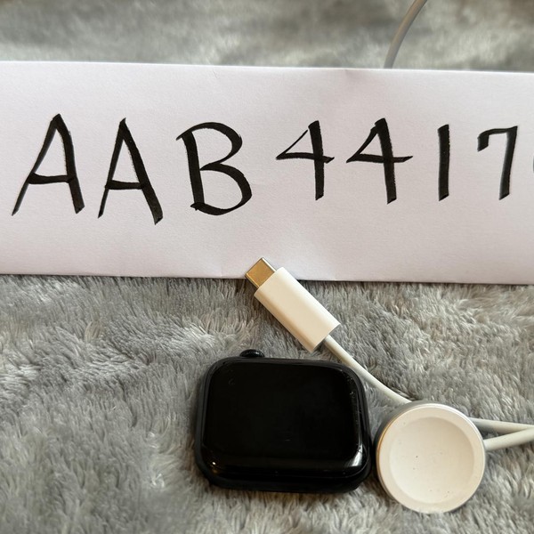 Apple Watch Series 8 45mm - Midnight, A2771 - GPS, Aluminum