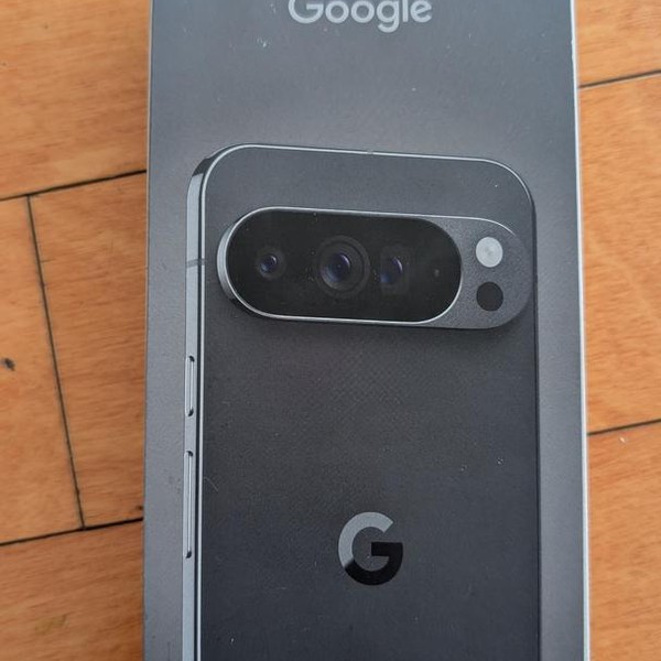 Google Pixel 10 Pro XL - Unlocked, 256 GB, Obsidian, GUL82