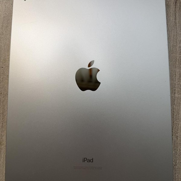 Apple iPad (10th Gen) - Wi-Fi, 64 GB, Silver, A2696