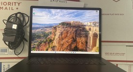 Good
													Microsoft Surface Laptop 3 - I7, Black, 256 GB, 16 GB, 15", photo 2 of 10