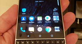 Mint
													Blackberry Key2 - Unlocked, Silver, 64 GB, BBF100-2, photo 2 of 10