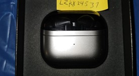 Used
													Samsung Galaxy Buds3 Pro - Silver, photo 2 of 3