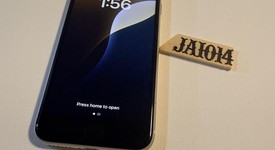 Fair
													Apple iPhone SE 3rd Gen 2022 - Unlocked, Starlight, 64 GB, A2595, photo 2 of 8