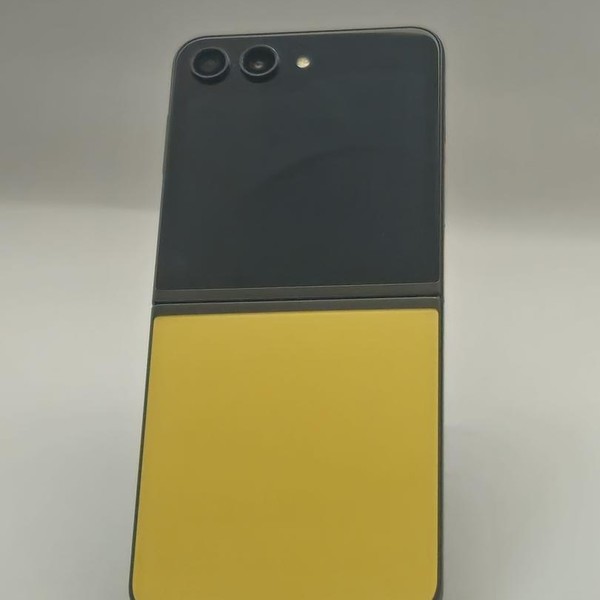 Samsung Galaxy Z Flip5 - Unlocked, 256 GB, Yellow, 8 GB, SM-F731U1