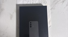 New
													Samsung Galaxy S24 FE - Unlocked, Graphite, 128 GB, SM-S721U1, photo 1 of 2