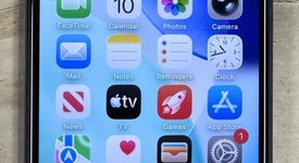 Fair
													Apple iPhone SE 3rd Gen 2022 - Unlocked, Midnight, 128 GB, A2595, photo 1 of 12