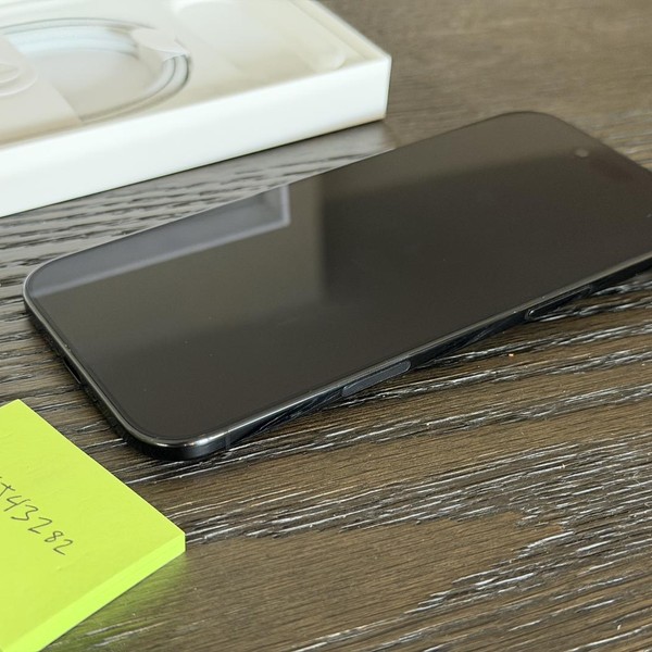 Apple iPhone Air - Unlocked, 256 GB, Space Black, A3260