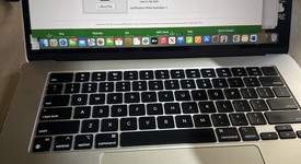 Mint
													MacBook Air 2024 (M3) - 15" - Apple M3, Starlight, 256 GB, 8 GB, 10-core GPU, photo 5 of 29