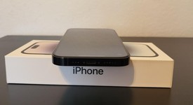 Mint
													Apple iPhone 14 Pro - Unlocked, Black, 128 GB, A2650, photo 4 of 6