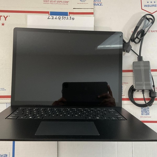 Microsoft Surface Laptop 4 - 512 GB, Black, 16 GB, Intel Core i7, 15 inch