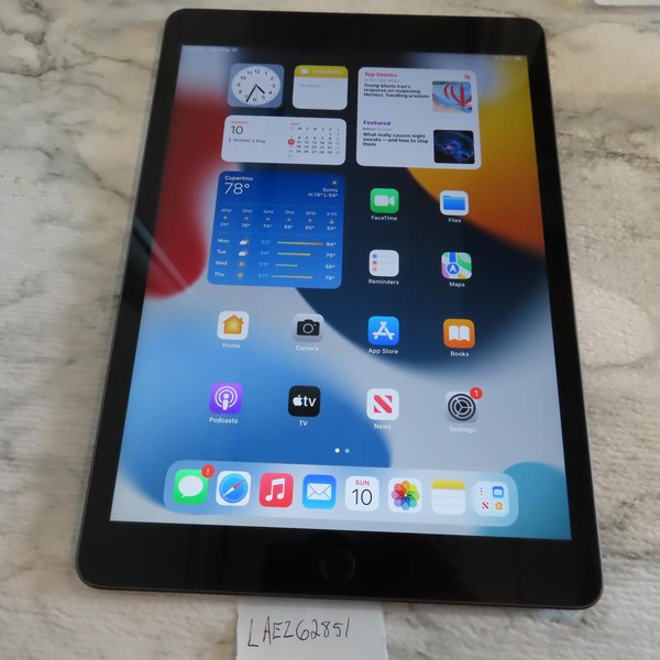 Apple iPad (8th Gen) - Unlocked, 32 GB, Gray, A2428