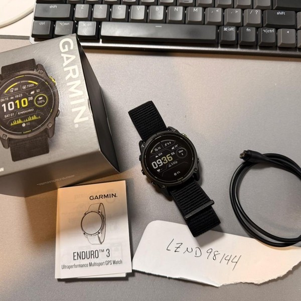 Garmin Enduro 3 - Carbon Gray