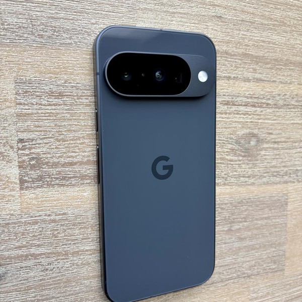 Google Pixel 10 - Unlocked, 256 GB, Obsidian, GLBW0