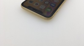 Good
													Apple iPhone Xr - Verizon, Yellow, 64 GB, A1984, photo 5 of 14