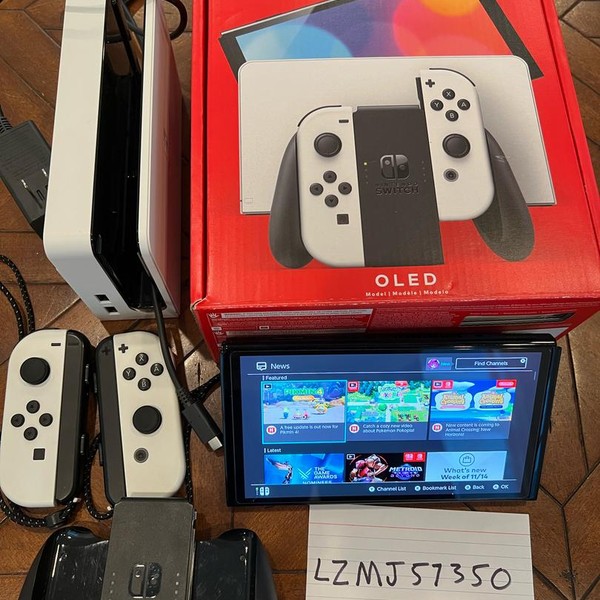 Nintendo Switch - OLED - 64 GB, White