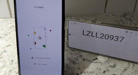 Mint
													Google Pixel 2 XL - Verizon, Black, 64 GB, Verizon Edition, photo 5 of 5