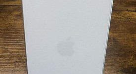 Mint
													Apple iPhone 16e - Unlocked, White, 256 GB, A3212, photo 3 of 6