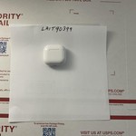 Used Apple AirPods (4th Gen) - Active Noise Cancellation