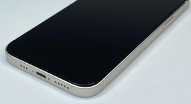 Mint
													Apple iPhone 12 - Verizon, White, 64 GB, A2172, photo 3 of 7