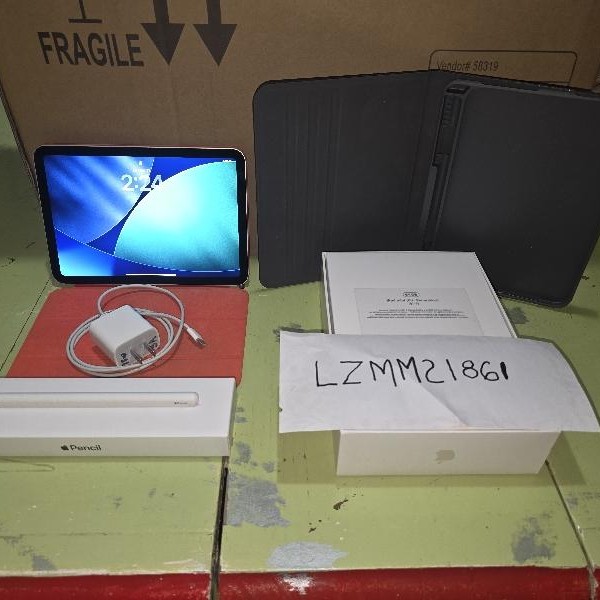 Apple iPad Mini 6th Gen - Wi-Fi, 64 GB, Starlight, A2567