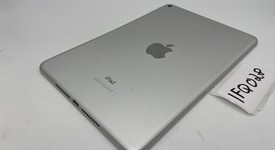 Good
													Apple iPad Mini 5th Gen - Unlocked, Silver, 64 GB, photo 4 of 5