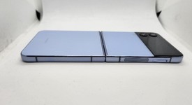 Mint
													Samsung Galaxy Z Flip4 5G - Unlocked, Blue, 256 GB, 8 GB, SM-F721U1, photo 3 of 7