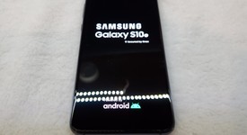 Good
													Samsung Galaxy S10e - Verizon, Black, 256 GB, 8 GB, SM-G970U, photo 2 of 8